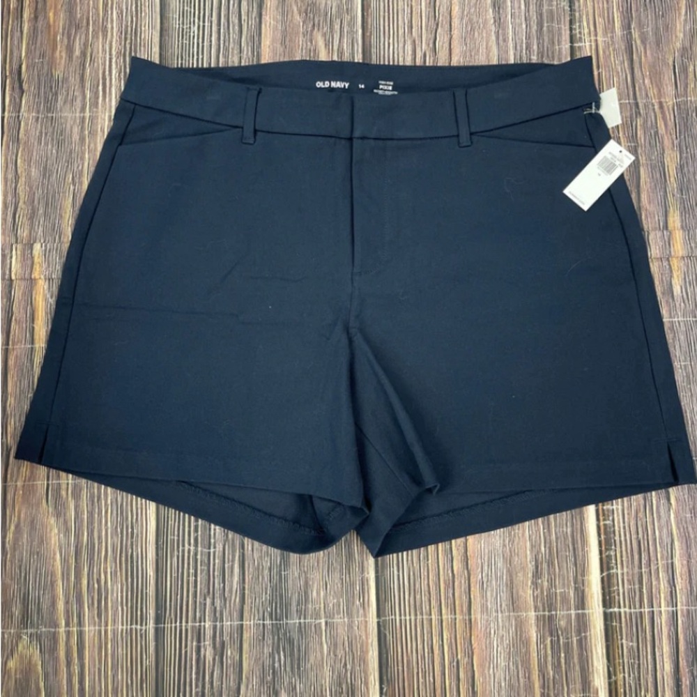Old Navy Women’s Size 26 Navy Blue Shorts